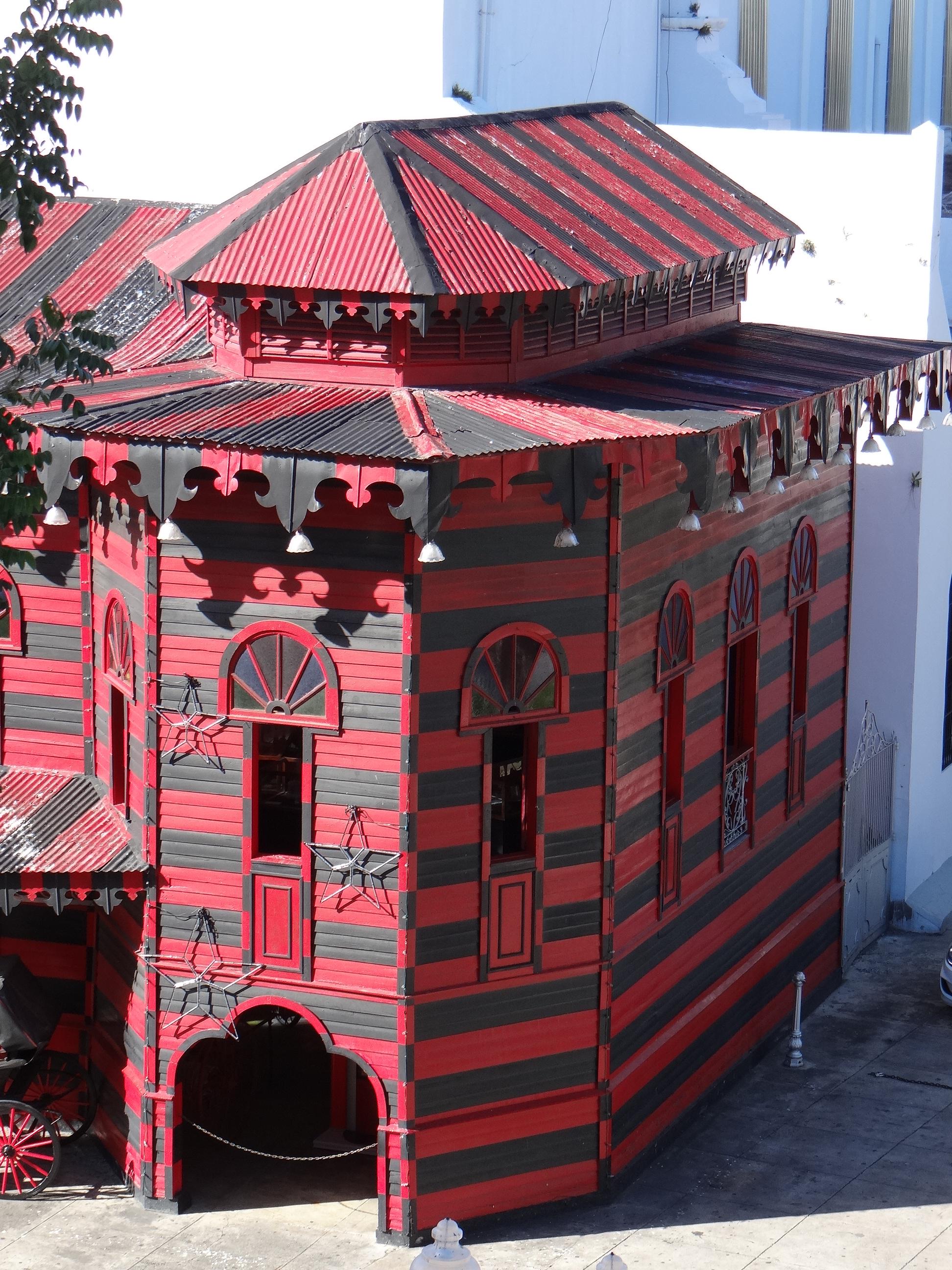 Parque de Bombas - Ponce - 2014 00001